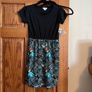 Bundle & Save LulaRoe Size 10 Mae Pocket Dress